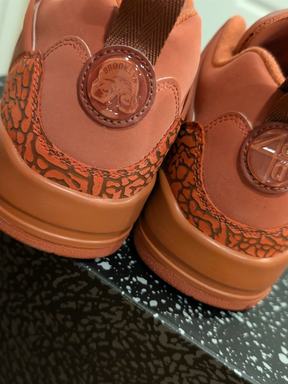 Jordan kids retro